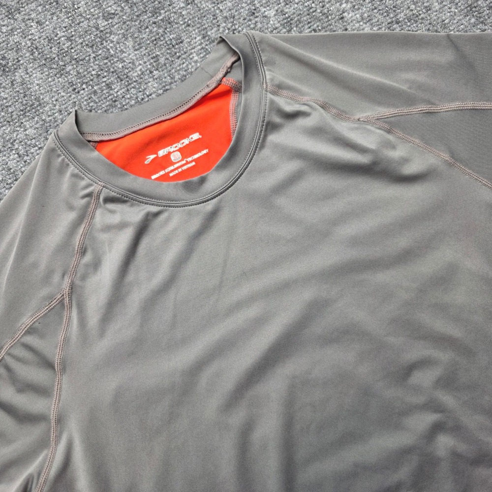 Brooks Mens Equilibrium Technology Running Shirt Gray Orange Short Sleeve Size M